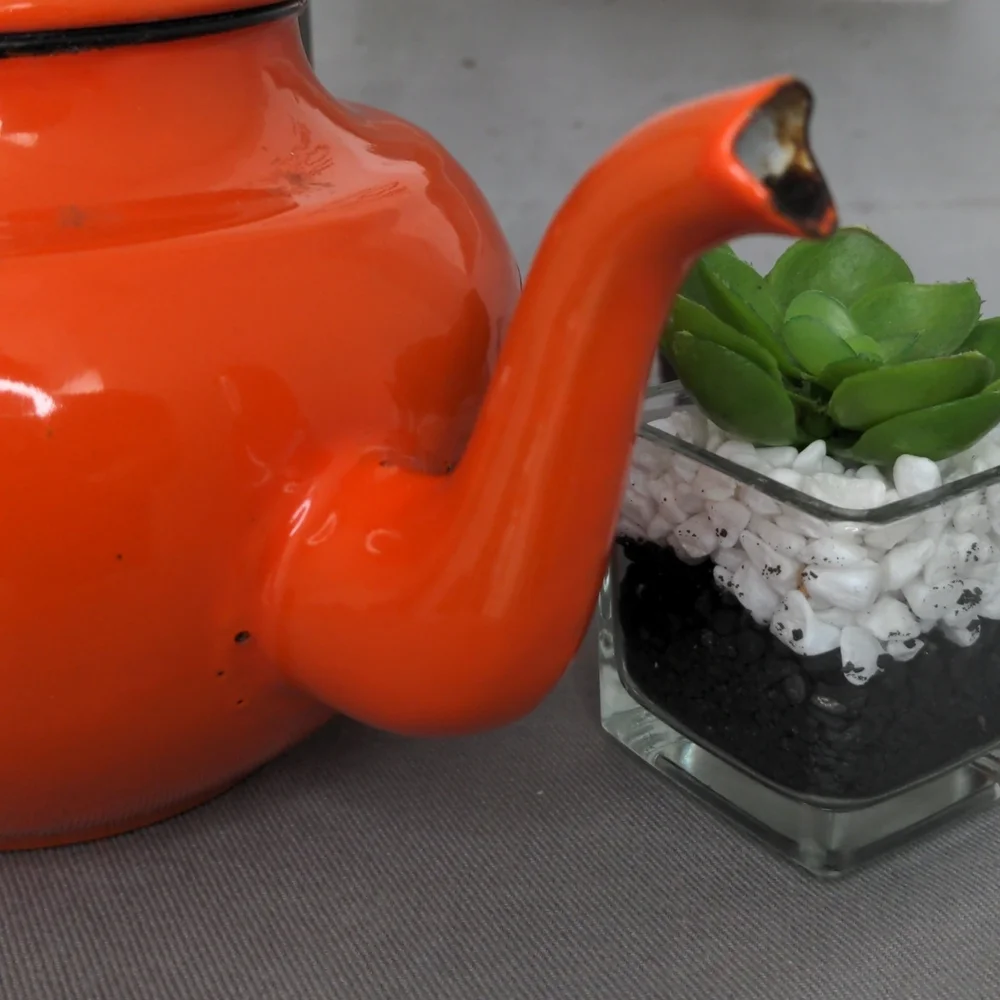 N/A orange enamel
